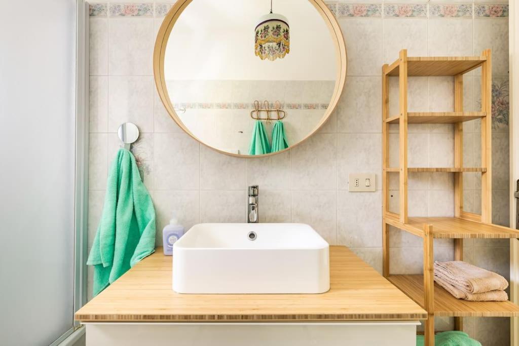 Apartament Centrale Vicino Spiagge E Ciclabile + Box-Auto ! Arma di Taggia Zewnętrze zdjęcie